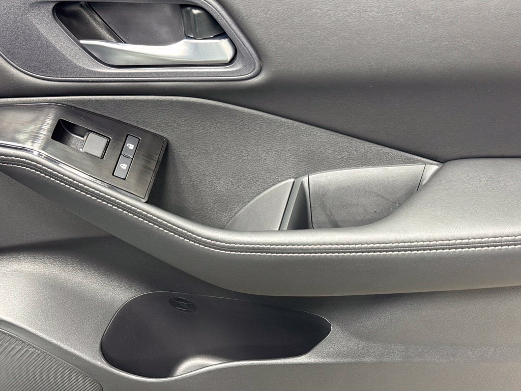 New 2026 Nissan Rogue SV AWD/4WD image 34