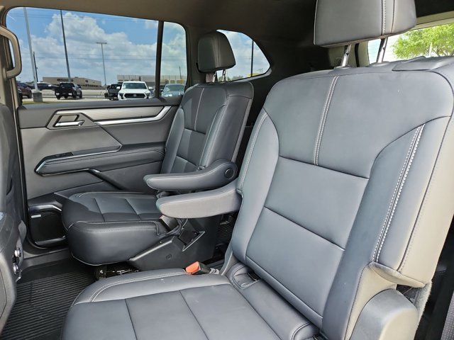 Used 2024 GMC Acadia Elevation w/ Luxury Package image 19