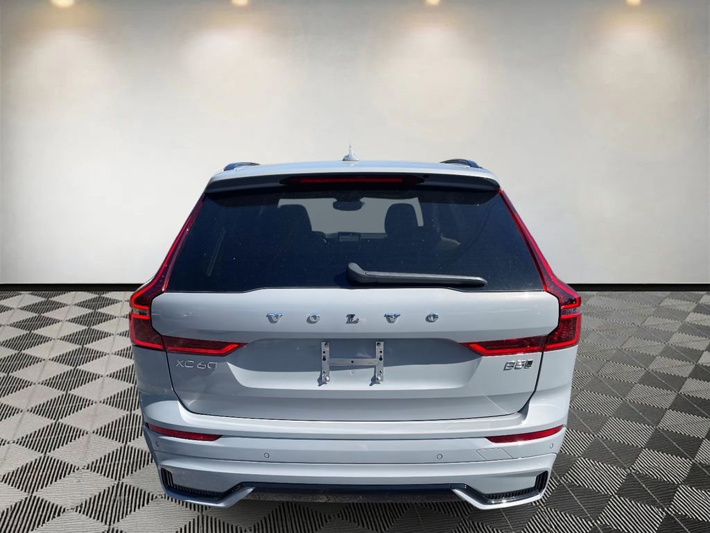 New 2026 Volvo XC60 B5 Plus w/ Climate Package image 4
