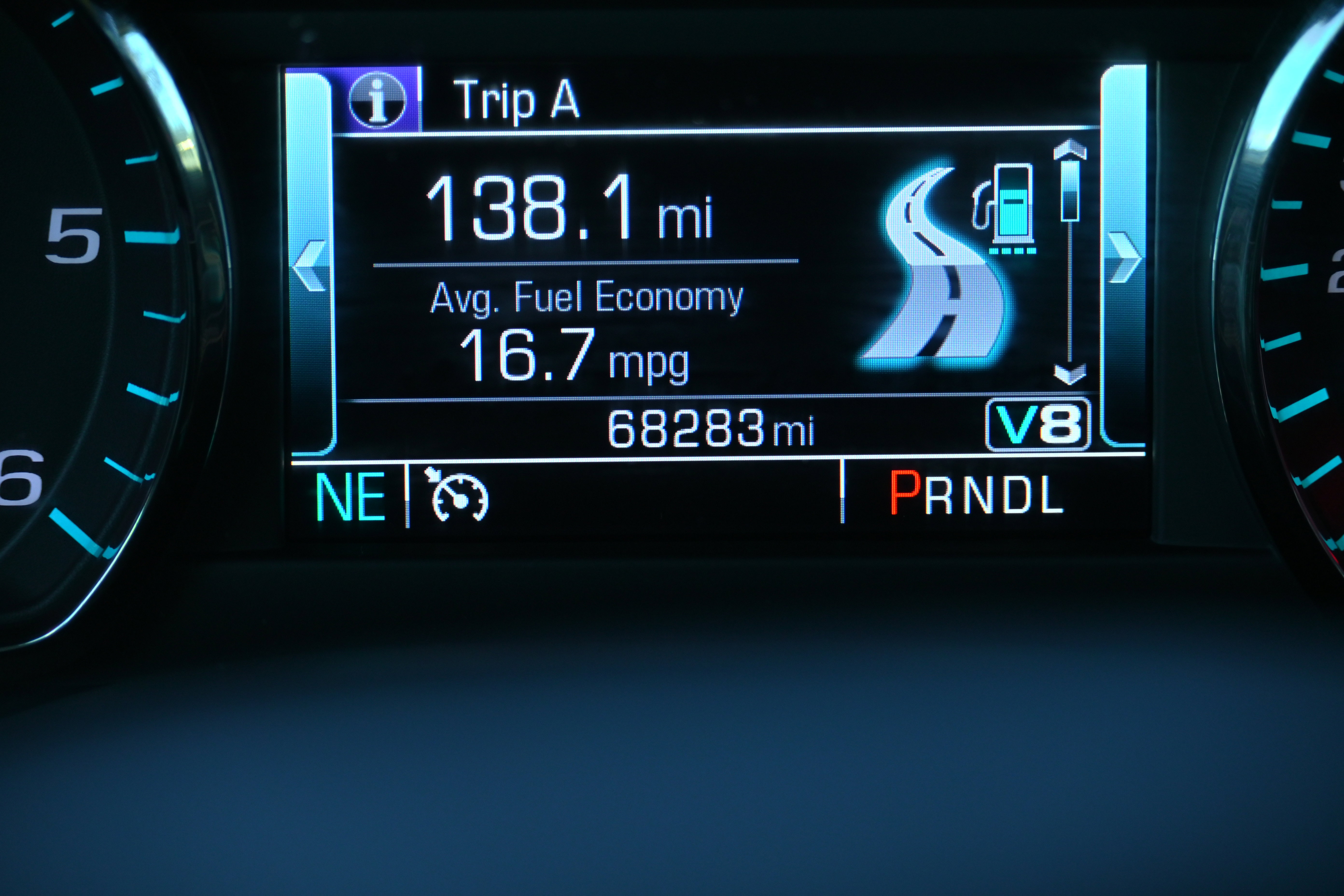 Used 2019 GMC Yukon SLT w/ Open Road Package image 25