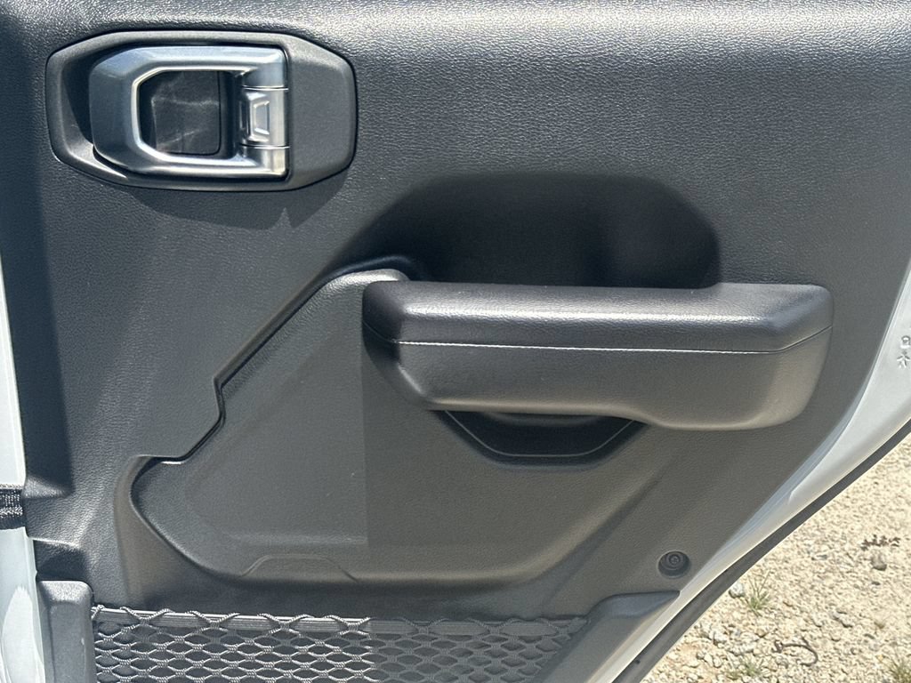 Used 2021 Jeep Wrangler Unlimited Sport AWD/4WD image 16