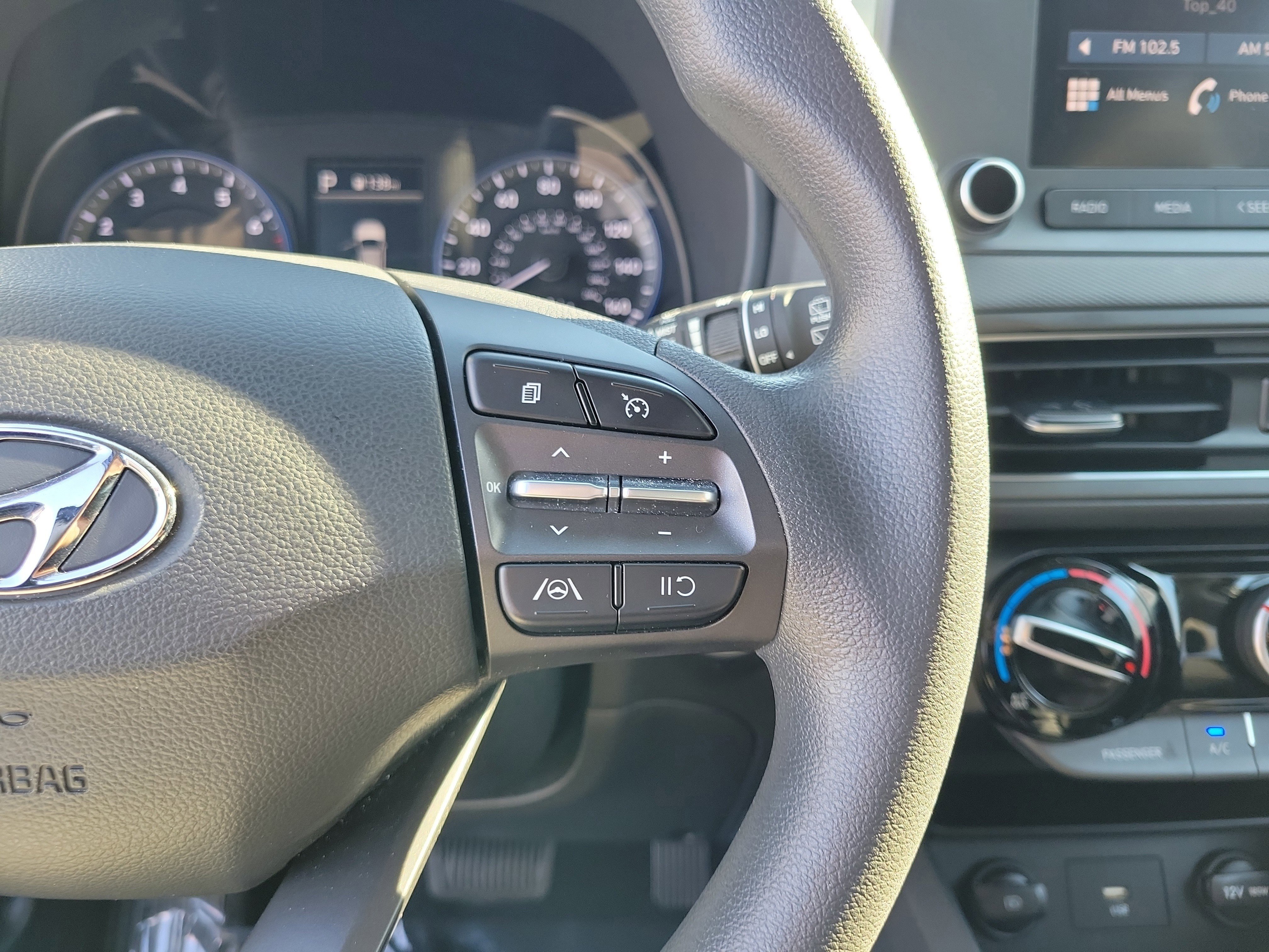 Used 2023 Hyundai Kona SEL w/ Cargo Package image 23