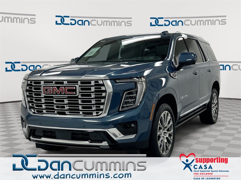 Used 2025 GMC Yukon Denali w/ Sun & Power Step Package