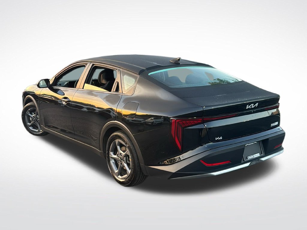 Used 2025 Kia K4 FWD image 5