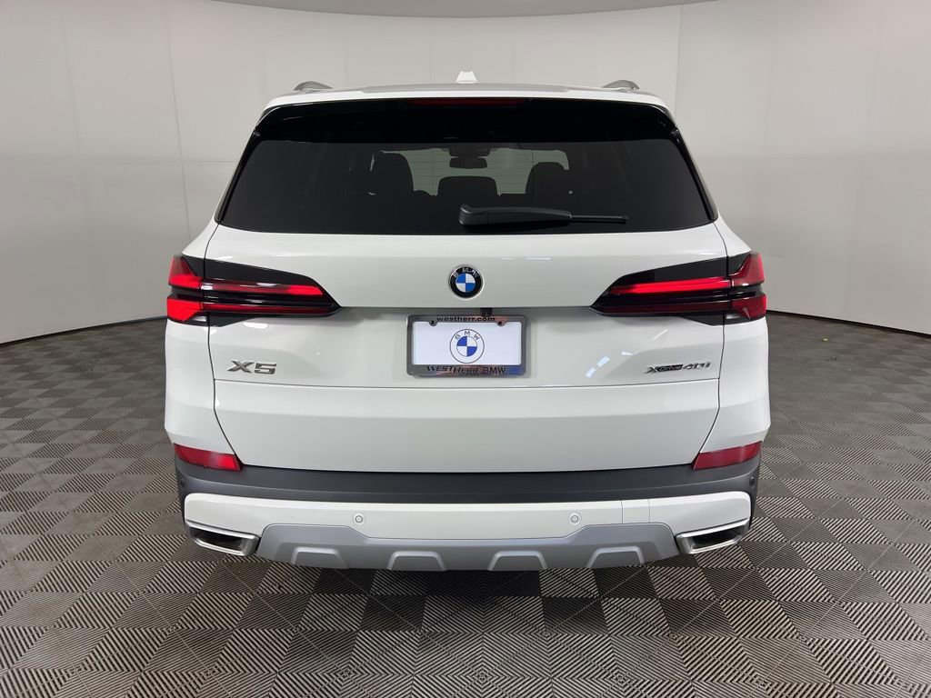 Used 2026 BMW X5 xDrive40i w/ Parking Assistance Package image 6