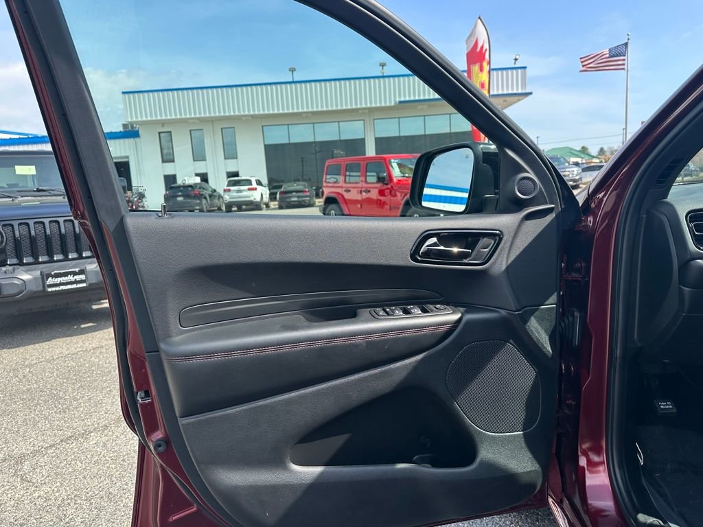Used 2025 Dodge Durango GT image 22