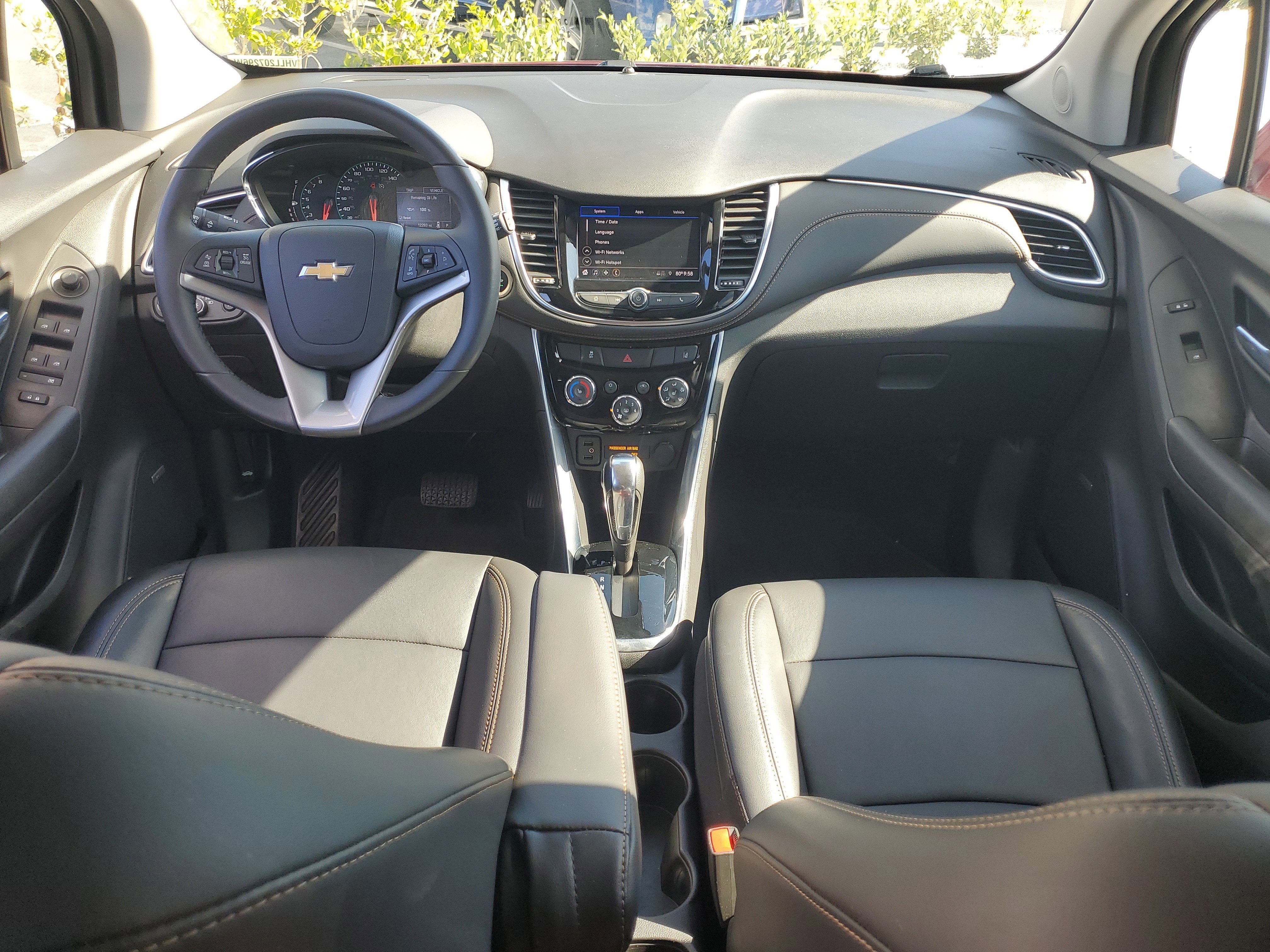 Used 2020 Chevrolet Trax Premier FWD image 13