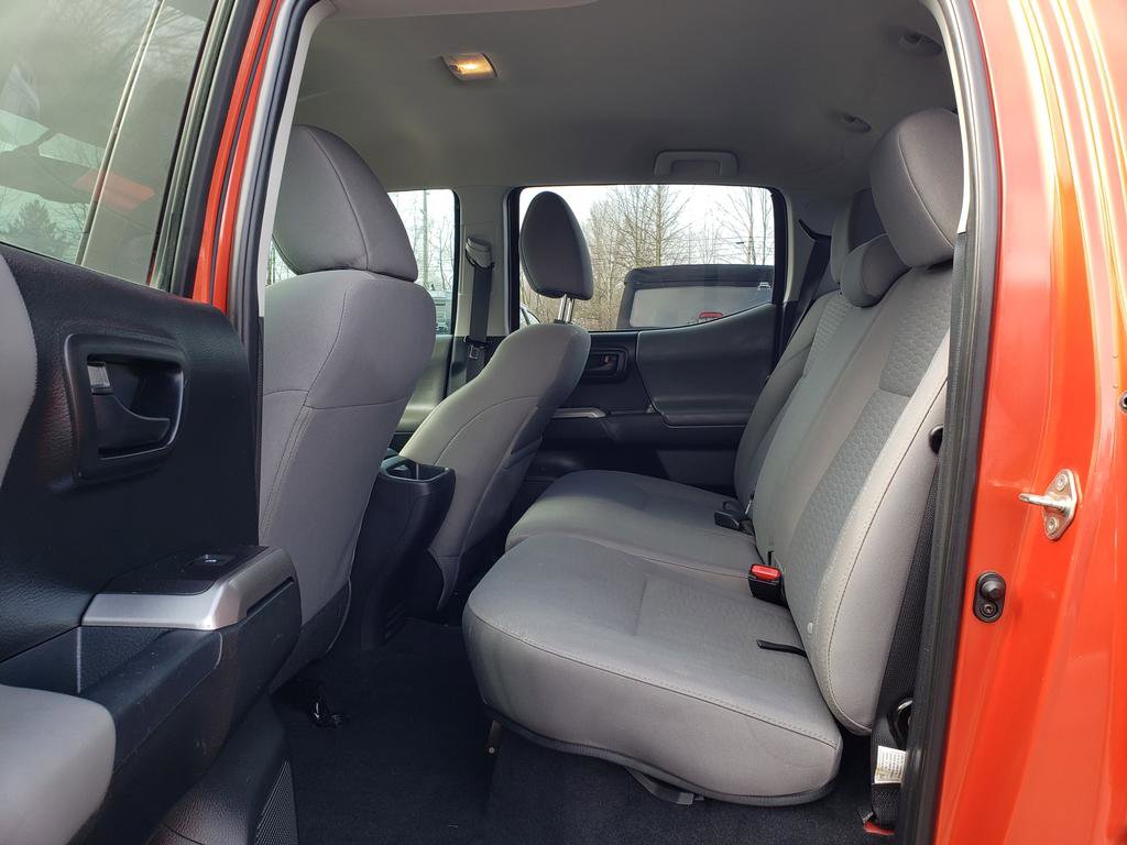 Used 2017 Toyota Tacoma SR5 w/ Tow Package image 12