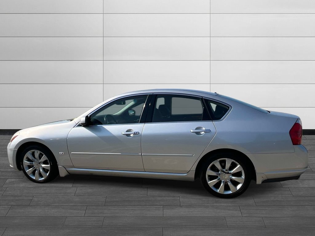 Used 2007 INFINITI M35 w/ Technology Pkg RWD image 2