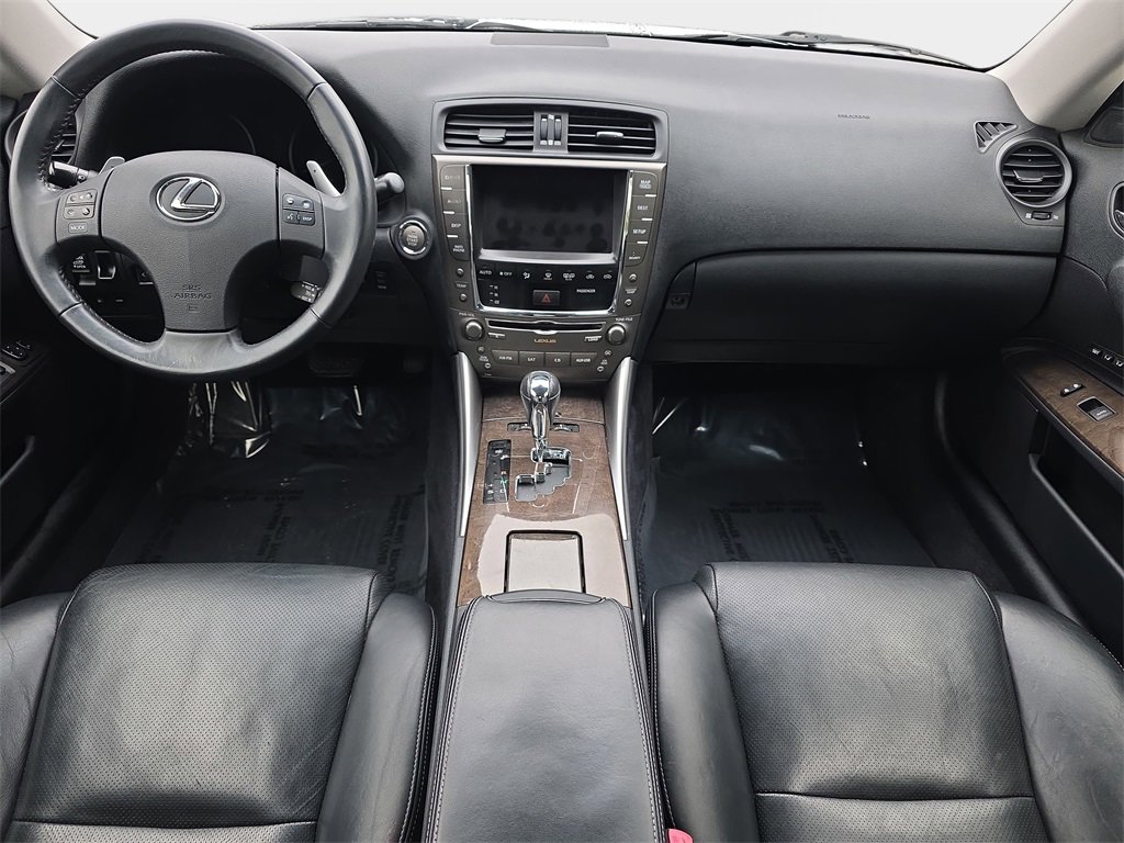 Used 2010 Lexus IS 250C image 10