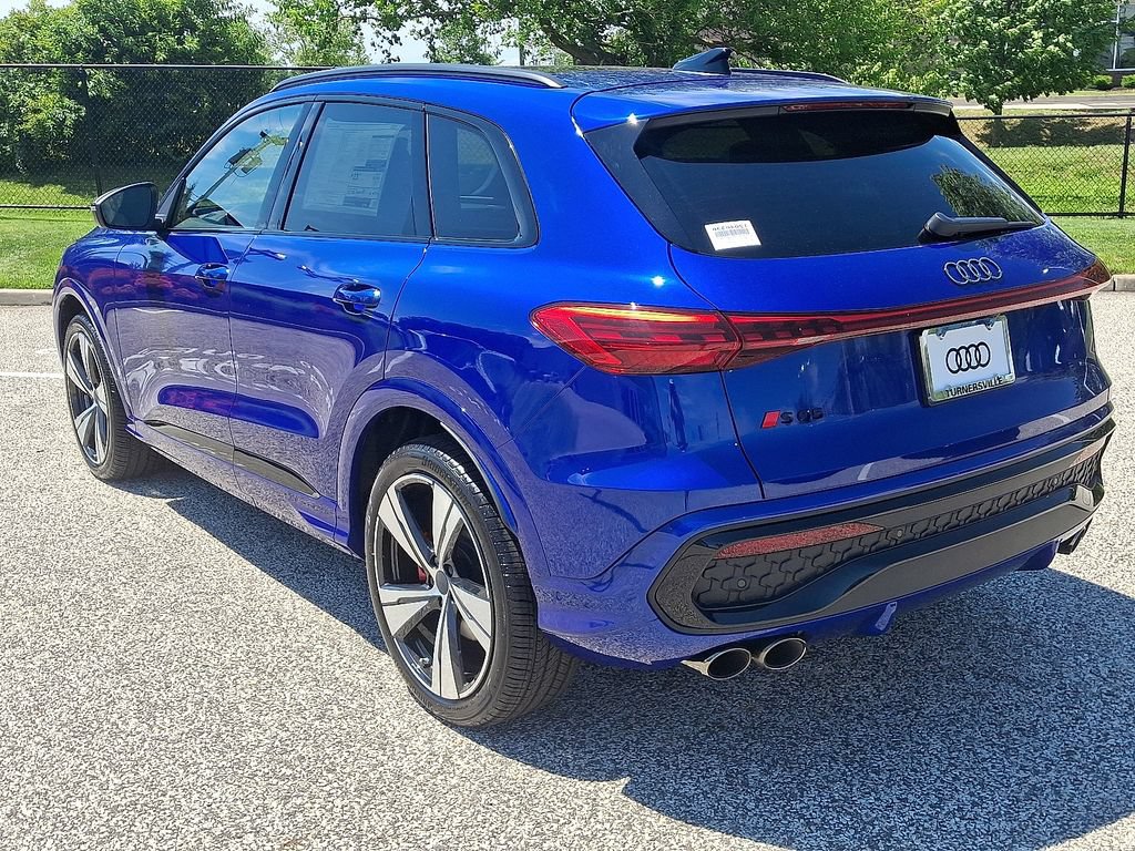 New 2026 Audi SQ5 Prestige AWD/4WD image 3