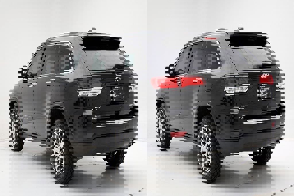 Used 2021 Jeep Grand Cherokee Limited w/ Premium Lighting Group image 7