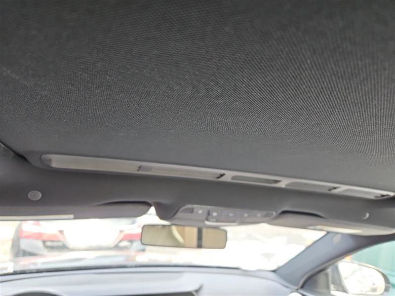 Used 2018 Mercedes-Benz E 300 4MATIC image 6