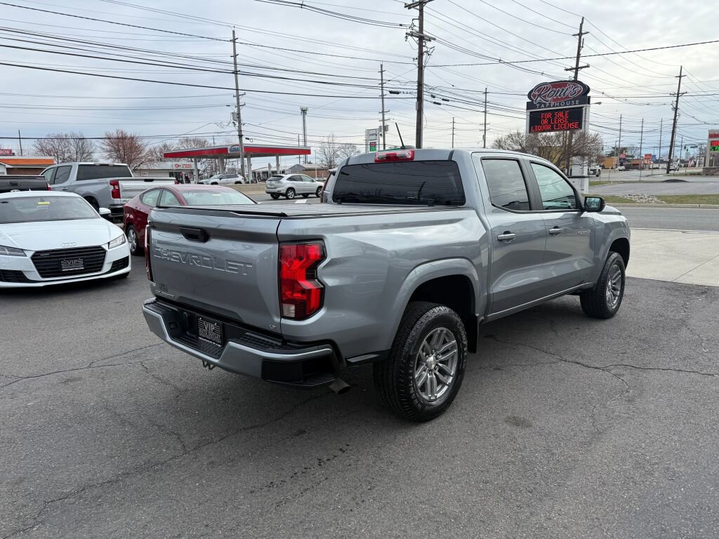 Used 2023 Chevrolet Colorado LT RWD image 7