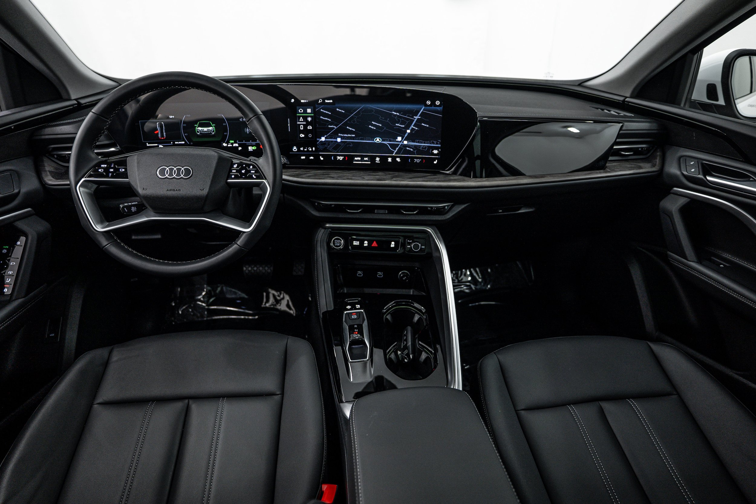 Used 2025 Audi Q5 Premium w/ Convenience Package AWD/4WD image 16