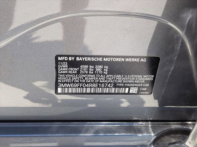 Used 2024 BMW 330i Sedan w/ Convenience Package RWD image 26
