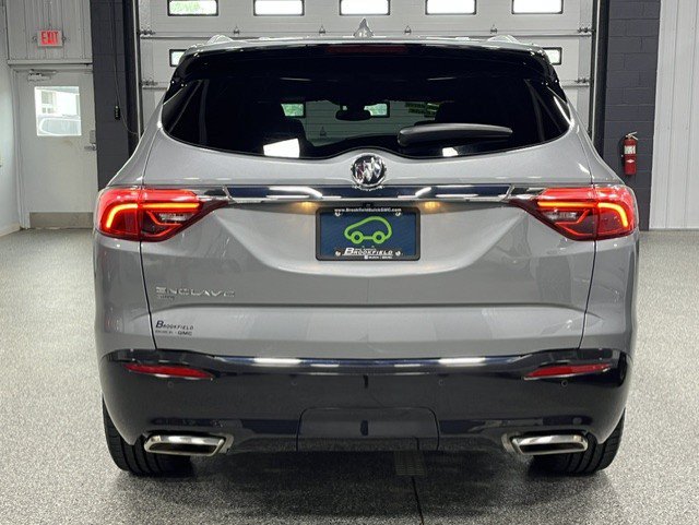 Certified 2023 Buick Enclave Essence w/ Experience Buick Package AWD/4WD image 4