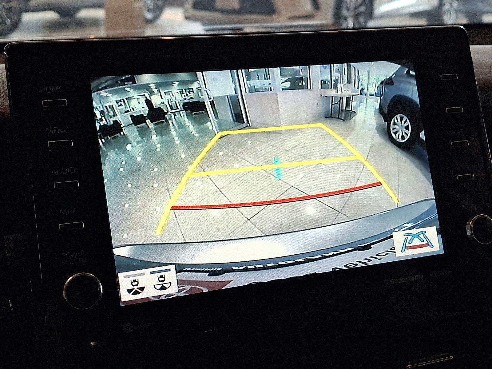 Certified 2021 Toyota Camry XLE AWD/4WD image 17