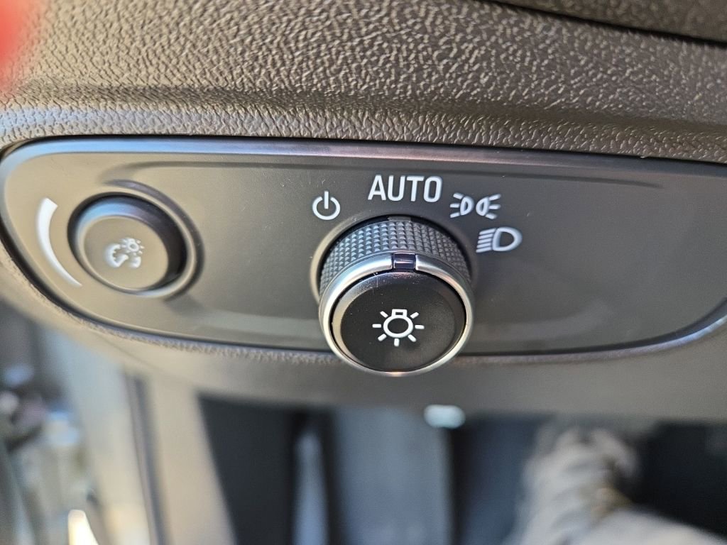 Certified 2024 Chevrolet Equinox RS w/ LPO, Floor Liner Package image 26