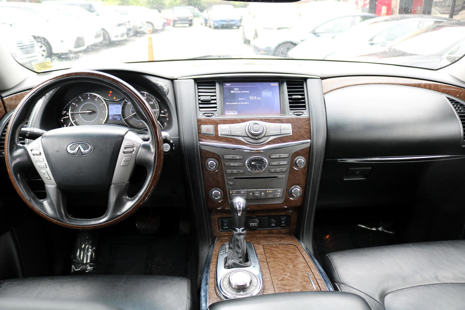 Used 2017 INFINITI QX80 4WD image 24