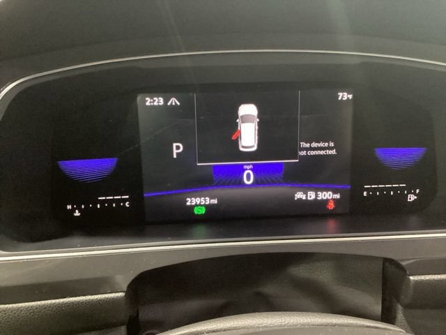 Certified 2023 Volkswagen Tiguan SE R-Line AWD/4WD image 9