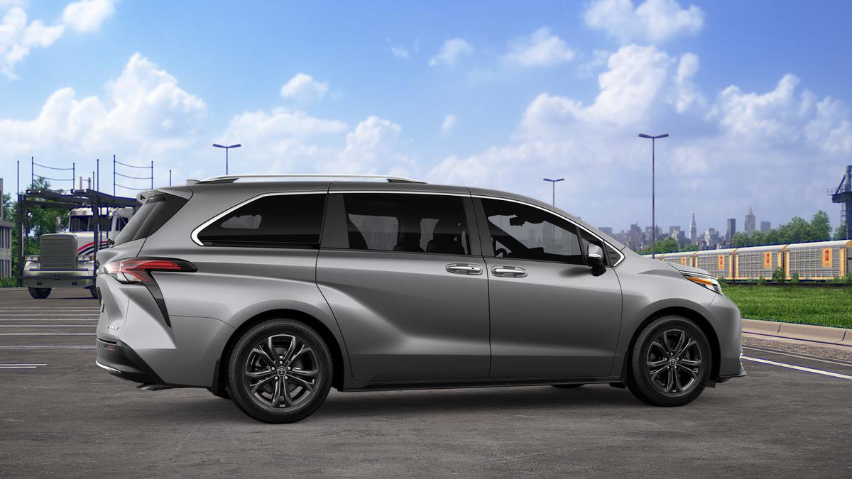 New 2026 Toyota Sienna Platinum AWD/4WD image 33