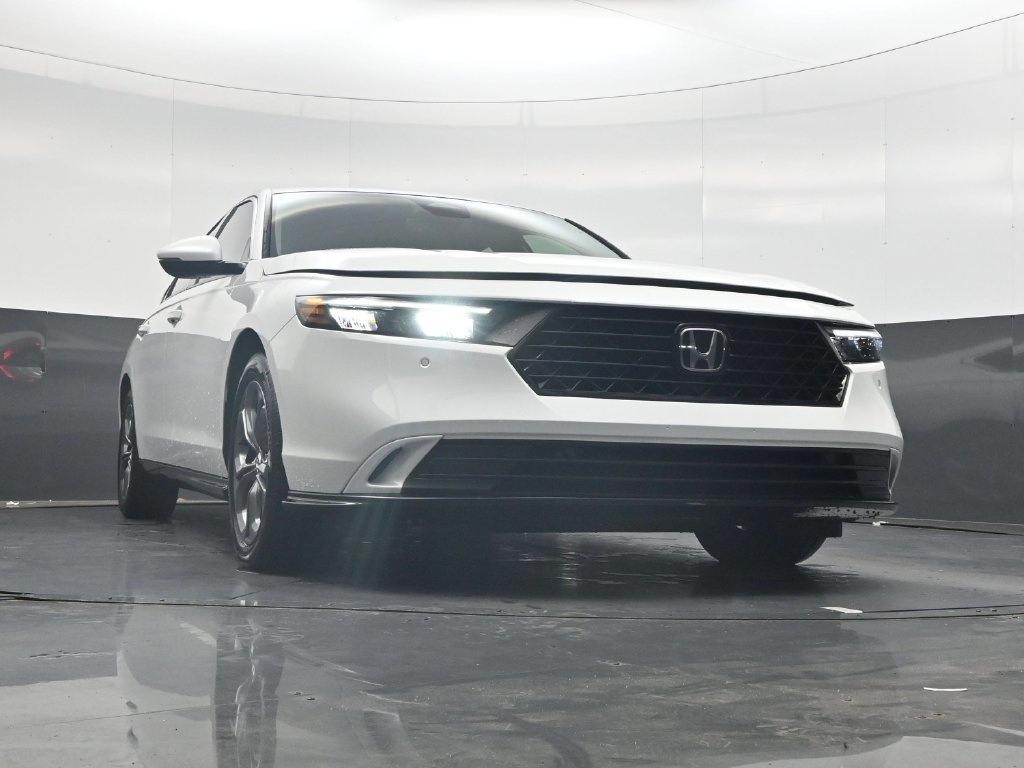 Used 2025 Honda Accord EX-L image 31
