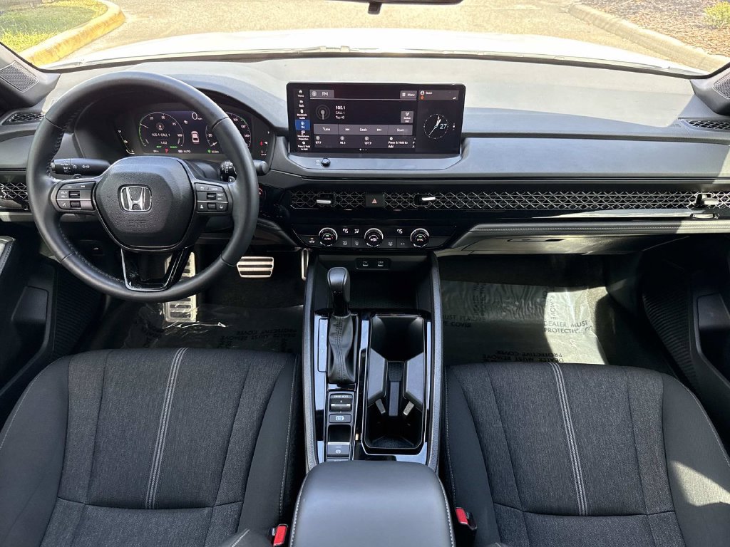 Used 2023 Honda Accord Sport image 18