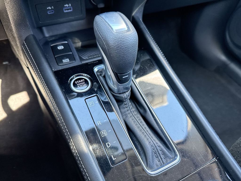 Used 2024 Nissan Kicks SV FWD image 17