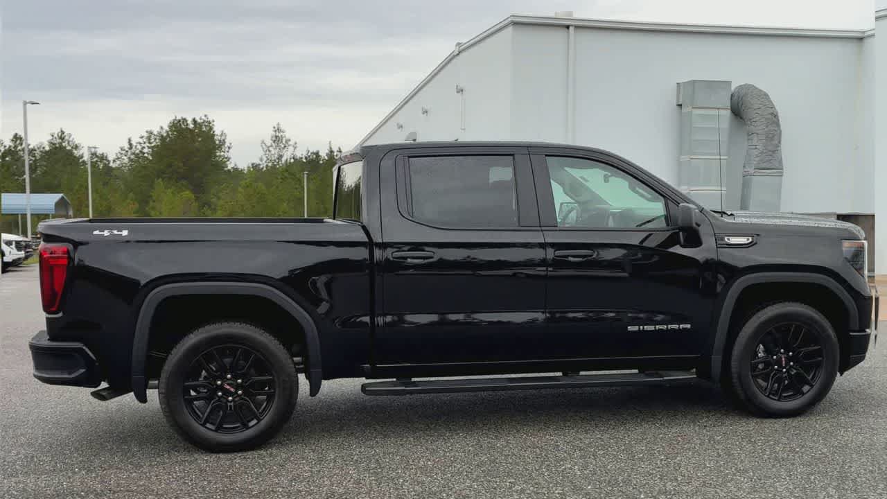 New 2026 GMC Sierra 1500 Pro w/ Graphite Edition AWD/4WD image 9