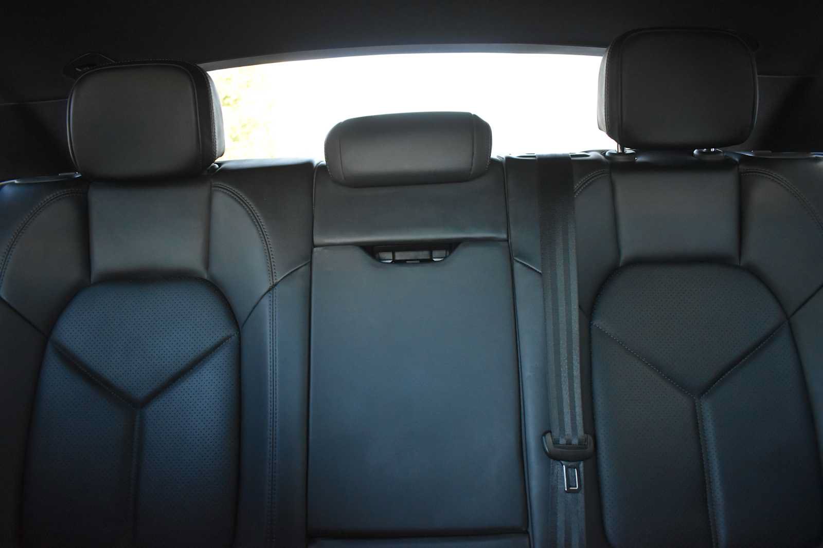 Used 2021 Porsche Macan S AWD/4WD image 20