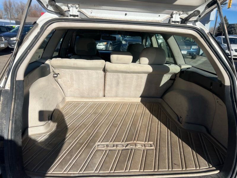 Used 2007 Subaru Outback 2.5i image 9