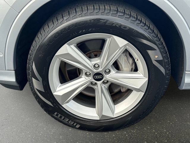 Used 2022 Audi Q7 2.0T Premium w/ Convenience Package AWD/4WD image 9