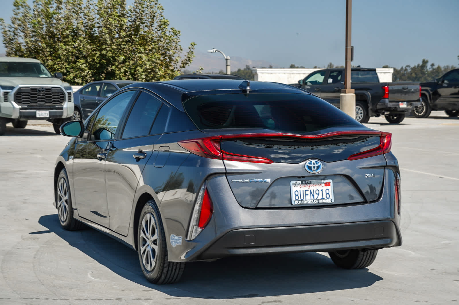 Certified 2021 Toyota Prius Prime XLE w/ Carpet Mat Package (TMS) FWD image 7