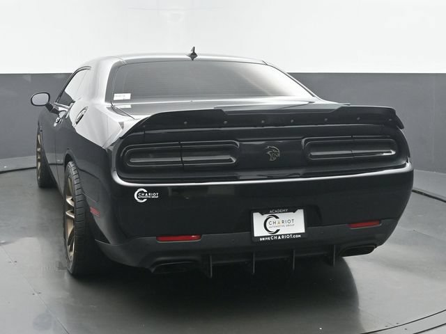 Used 2020 Dodge Challenger SRT Hellcat w/ Plus Package RWD image 5