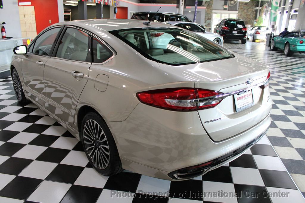 Used 2017 Ford Fusion SE image 7
