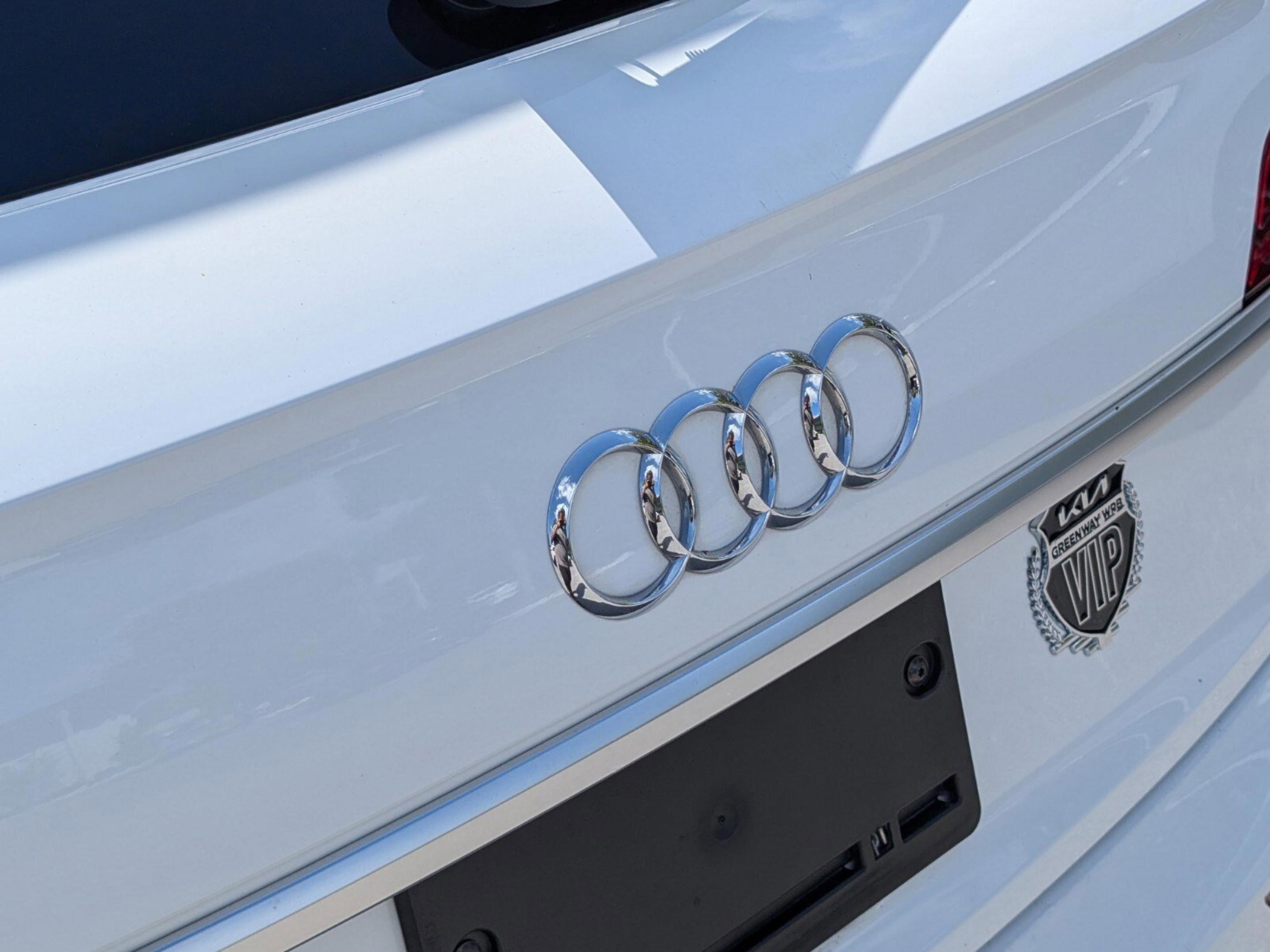 Used 2021 Audi Q5 Premium w/ Convenience Package image 37