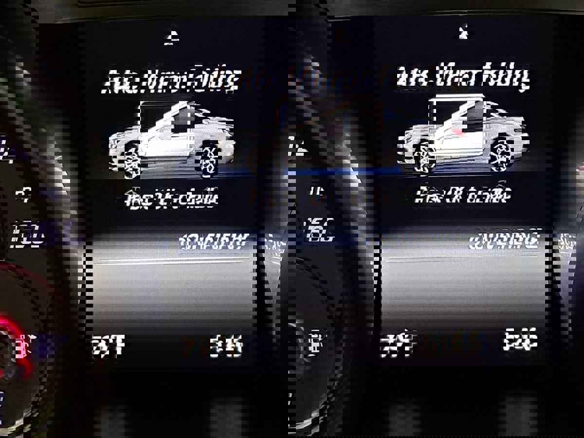 Used 2016 Mercedes-Benz SL 550 image 21