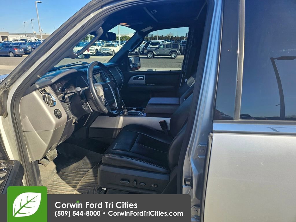 Used 2017 Ford Expedition Max Limited image 6