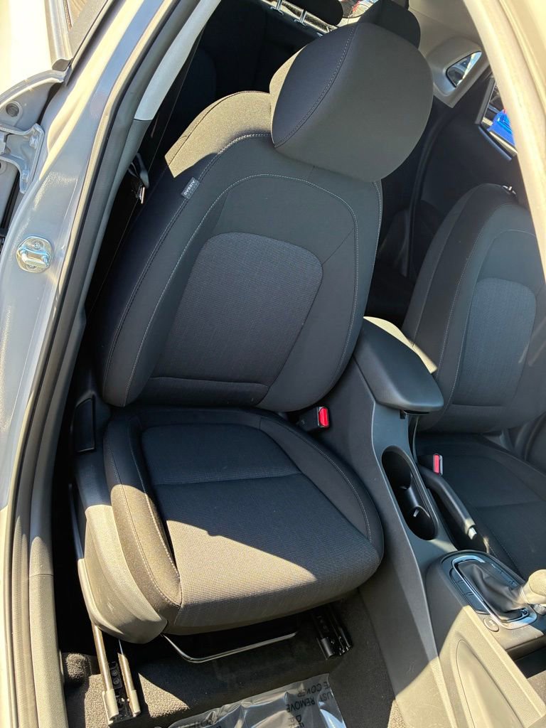 Used 2023 Hyundai Kona SEL w/ Cargo Package image 21