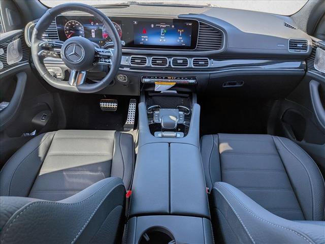 New 2026 Mercedes-Benz GLS 580 4MATIC image 15