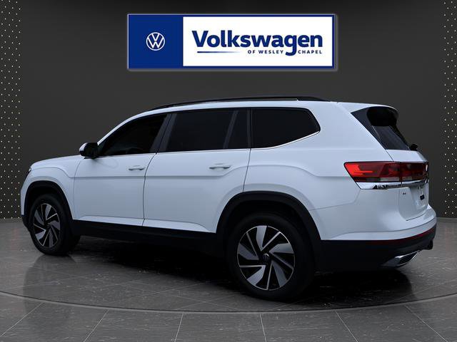 Certified 2025 Volkswagen Atlas SE FWD image 6