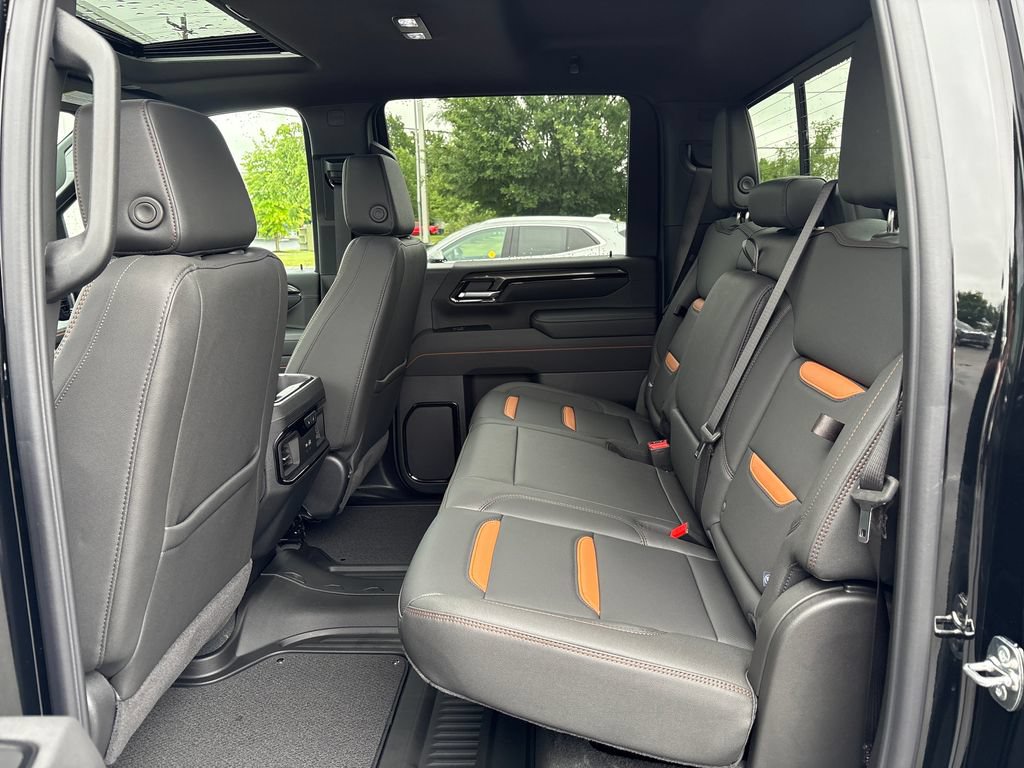 New 2026 GMC Sierra 2500 AT4 w/ AT4 Premium Plus Package AWD/4WD image 43