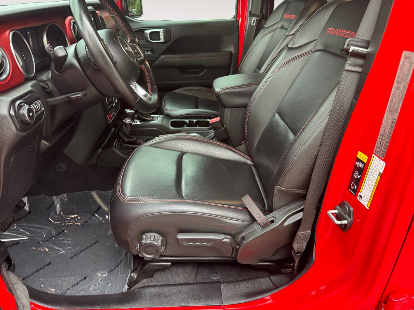 Used 2021 Jeep Wrangler Unlimited Rubicon AWD/4WD image 2