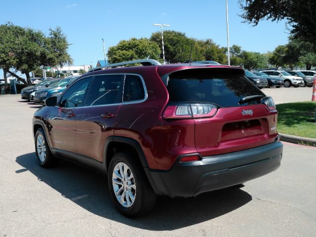 Used 2019 Jeep Cherokee Latitude w/ Popular Appearance Group FWD image 9