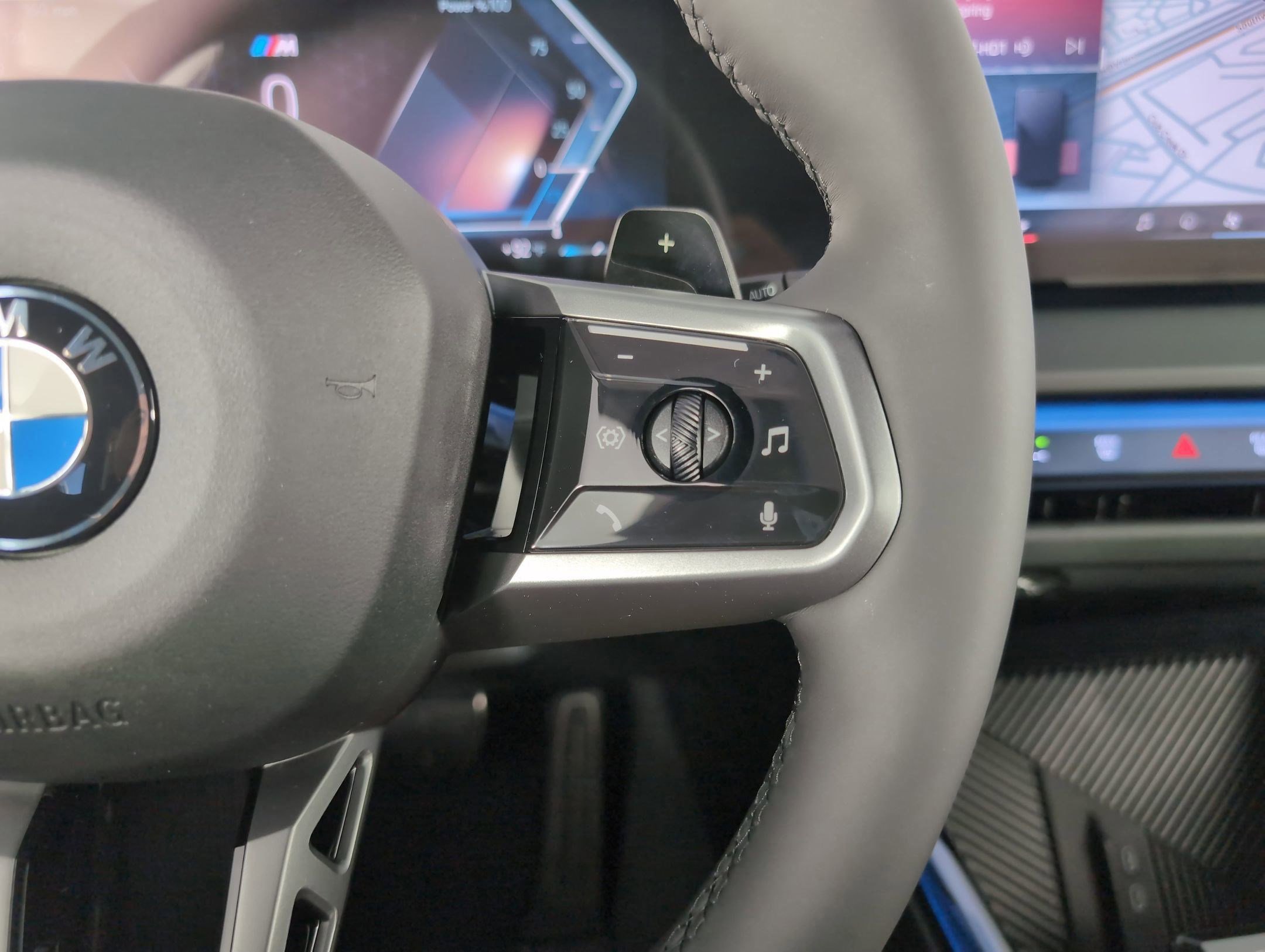 Used 2025 BMW X3 xDrive30i w/ M Sport Package image 25