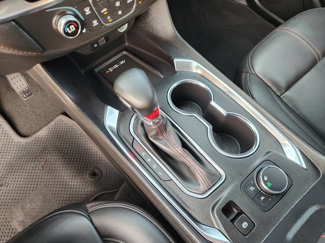 Used 2023 Chevrolet Traverse RS w/ LPO, Cargo Package FWD image 19