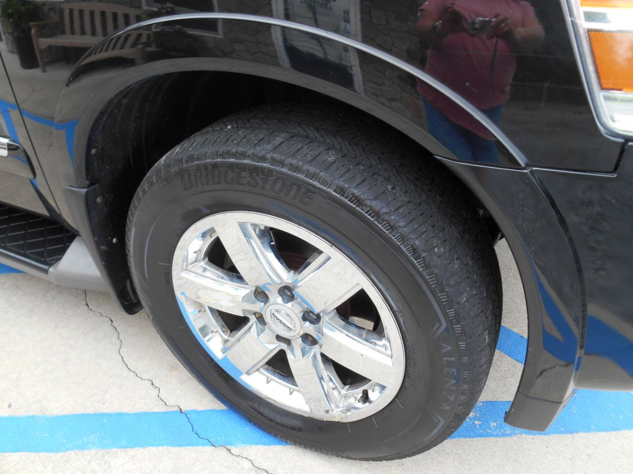 Used 2011 Nissan Armada Platinum w/ 2nd Row Captain Seat Pkg AWD/4WD image 19