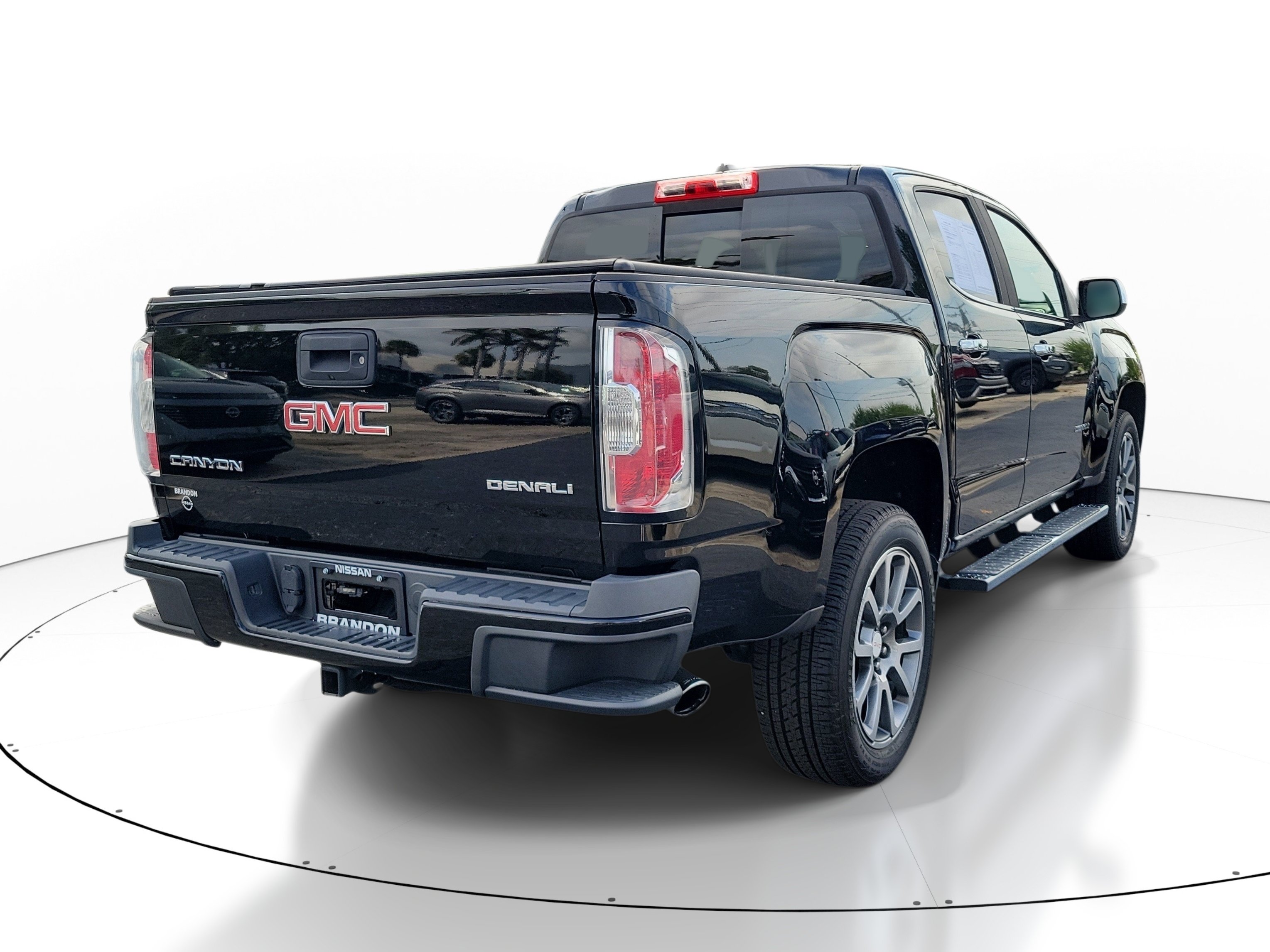 Used 2018 GMC Canyon Denali AWD/4WD image 6