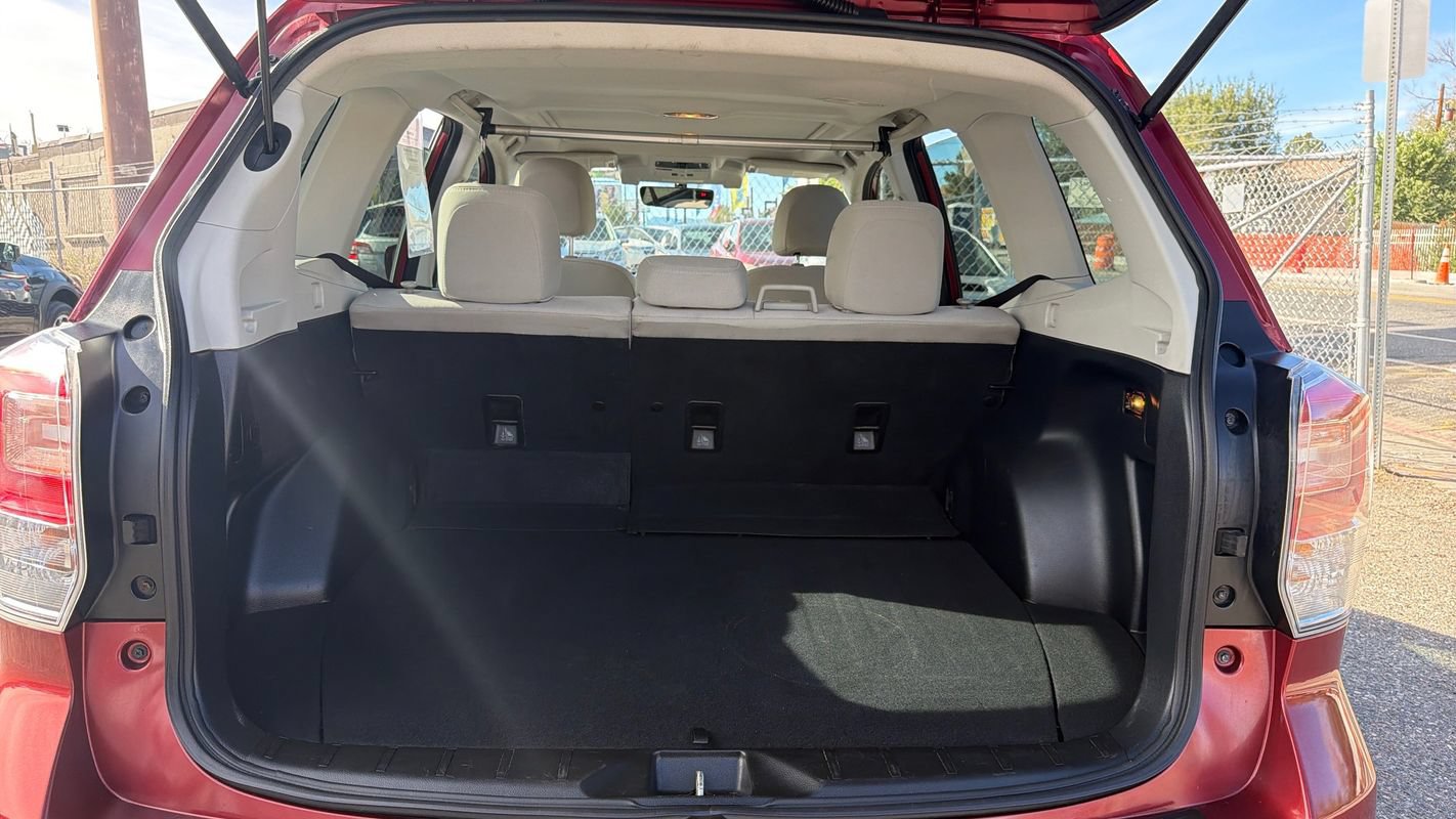 Used 2018 Subaru Forester 2.5i Premium AWD/4WD image 22